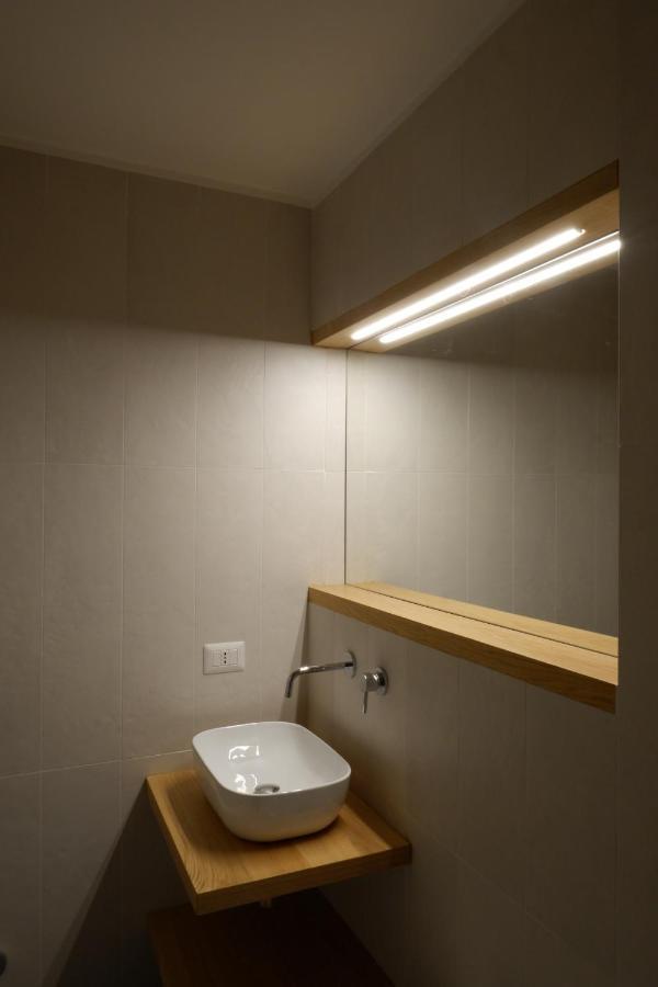Bari Central Patio Apartment ภายนอก รูปภาพ