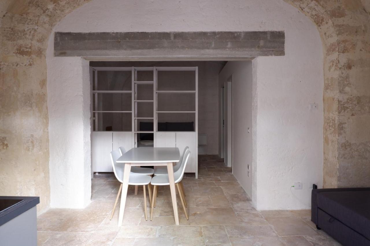 Bari Central Patio Apartment ภายนอก รูปภาพ